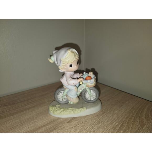 Precious Moments C0024 "The Road To A Friend Is Never Long" Enesco Figurine 5" - Picture 1 of 5